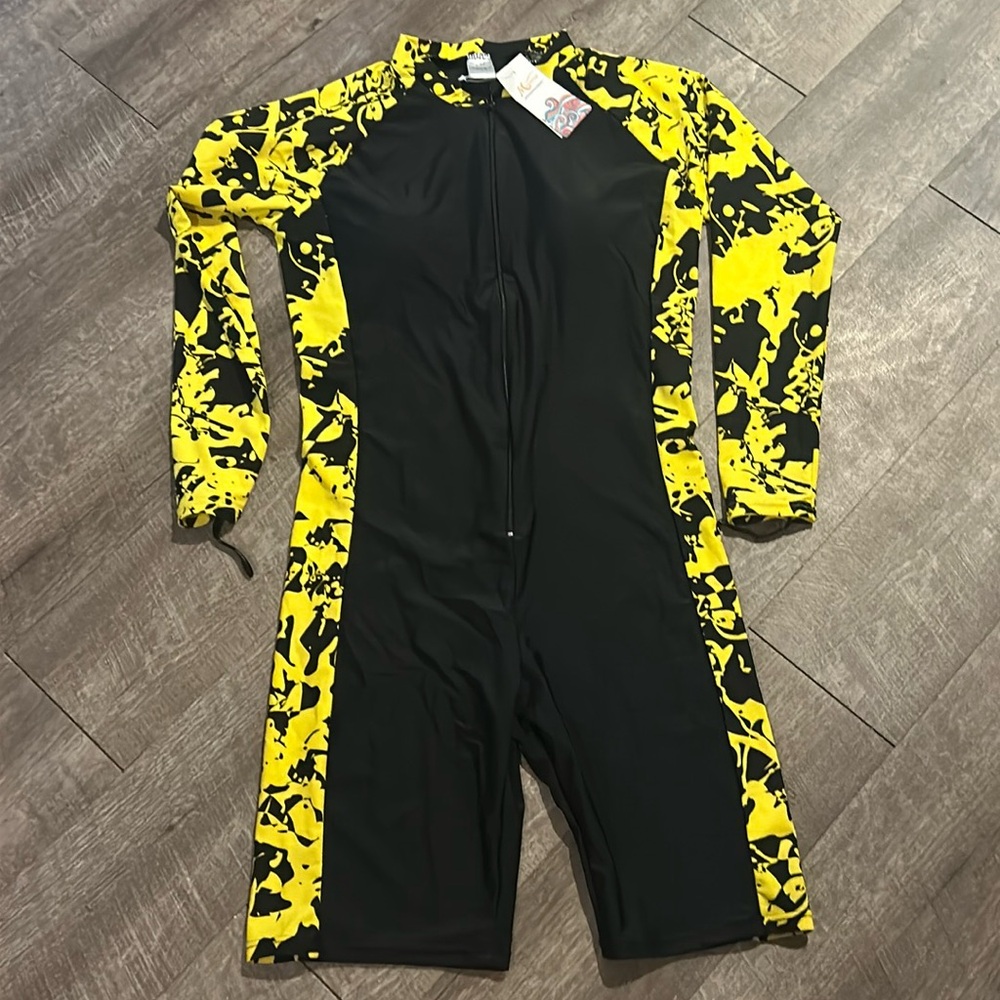 One-Piece Surf Swim Wet Suit Long Sleeve Rashguard Sun Protection NWT X-Large
